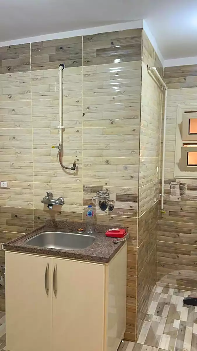 https://aqarmap.com.eg/ar/listing/7316220-for-rent-cairo-6th-of-october-compounds-jrdyny-lshms