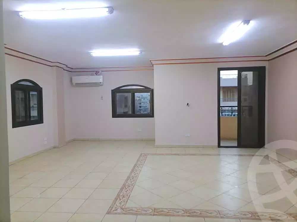 https://aqarmap.com.eg/ar/listing/7316307-for-rent-cairo-6th-of-october-el-ahyaa-neighborhood-1st-al-maahad
