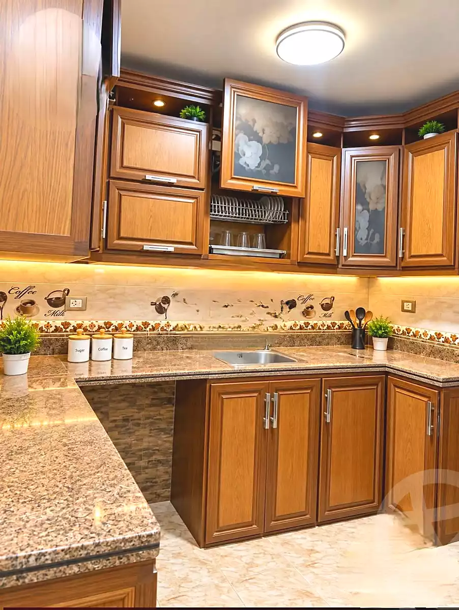 https://aqarmap.com.eg/ar/listing/7316323-for-sale-alexandria-al-agamy-lbytsh-bianchiii-el-arbaeen-st