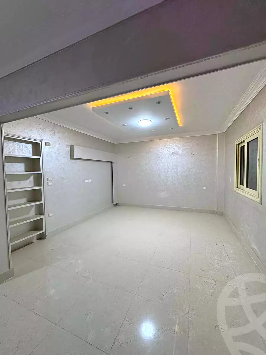 https://aqarmap.com.eg/ar/listing/7316581-for-sale-cairo-new-cairo-compounds-el-ashrafia