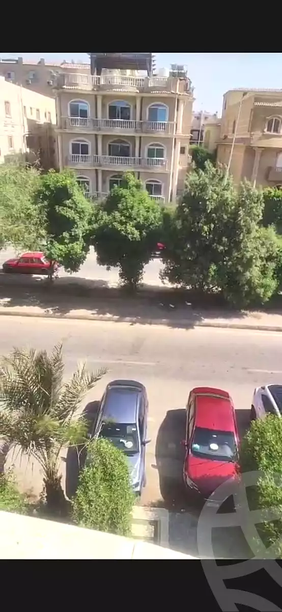 https://aqarmap.com.eg/ar/listing/7316613-for-sale-cairo-new-cairo-el-yassamin-el-yasmeen-3-mohamed-rahim-st