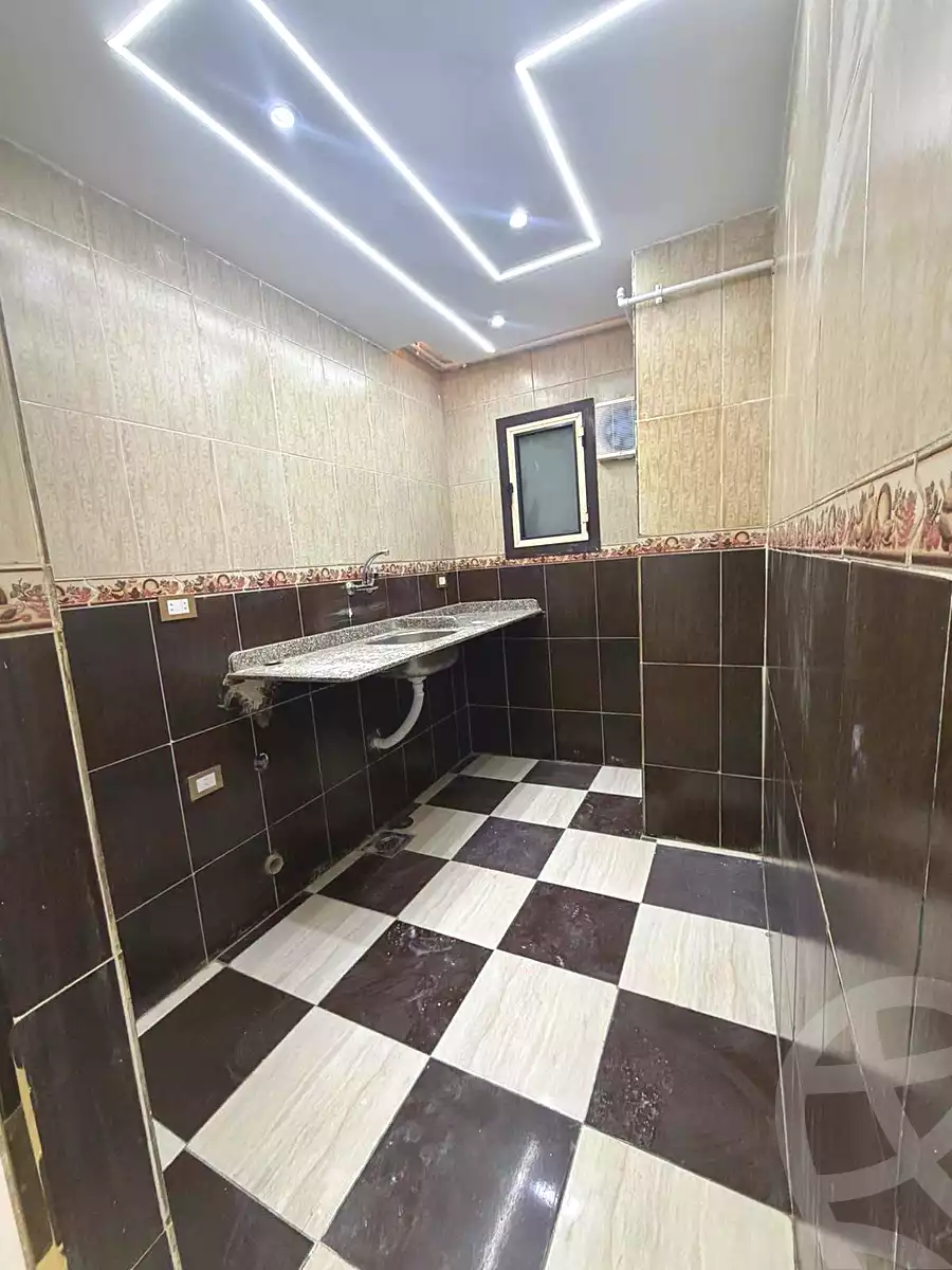 https://aqarmap.com.eg/en/listing/7317048-for-sale-alexandria-lsywf-el-falki