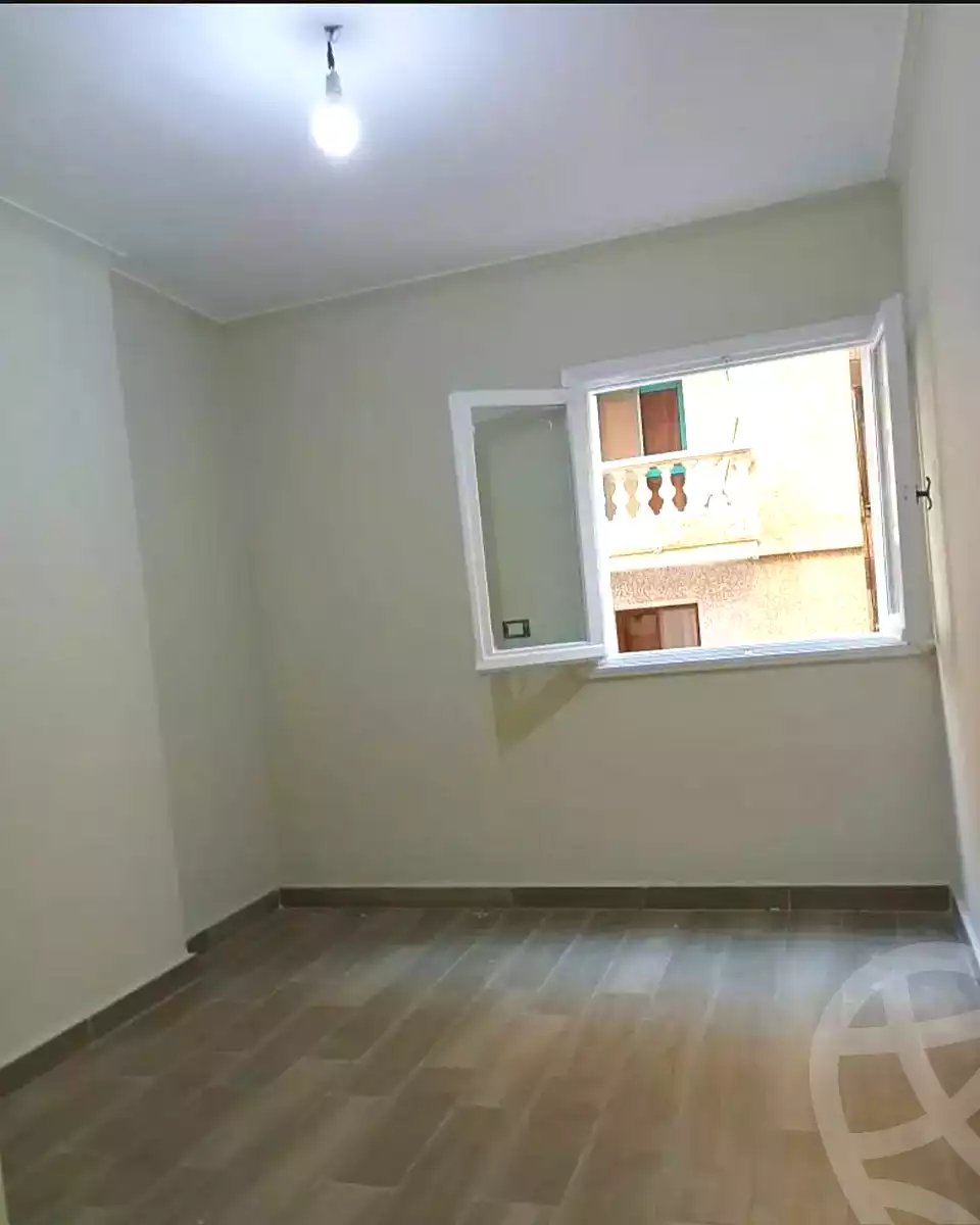https://aqarmap.com.eg/ar/listing/7317457-for-sale-alexandria-miami-mahmoud-el-isawy-st