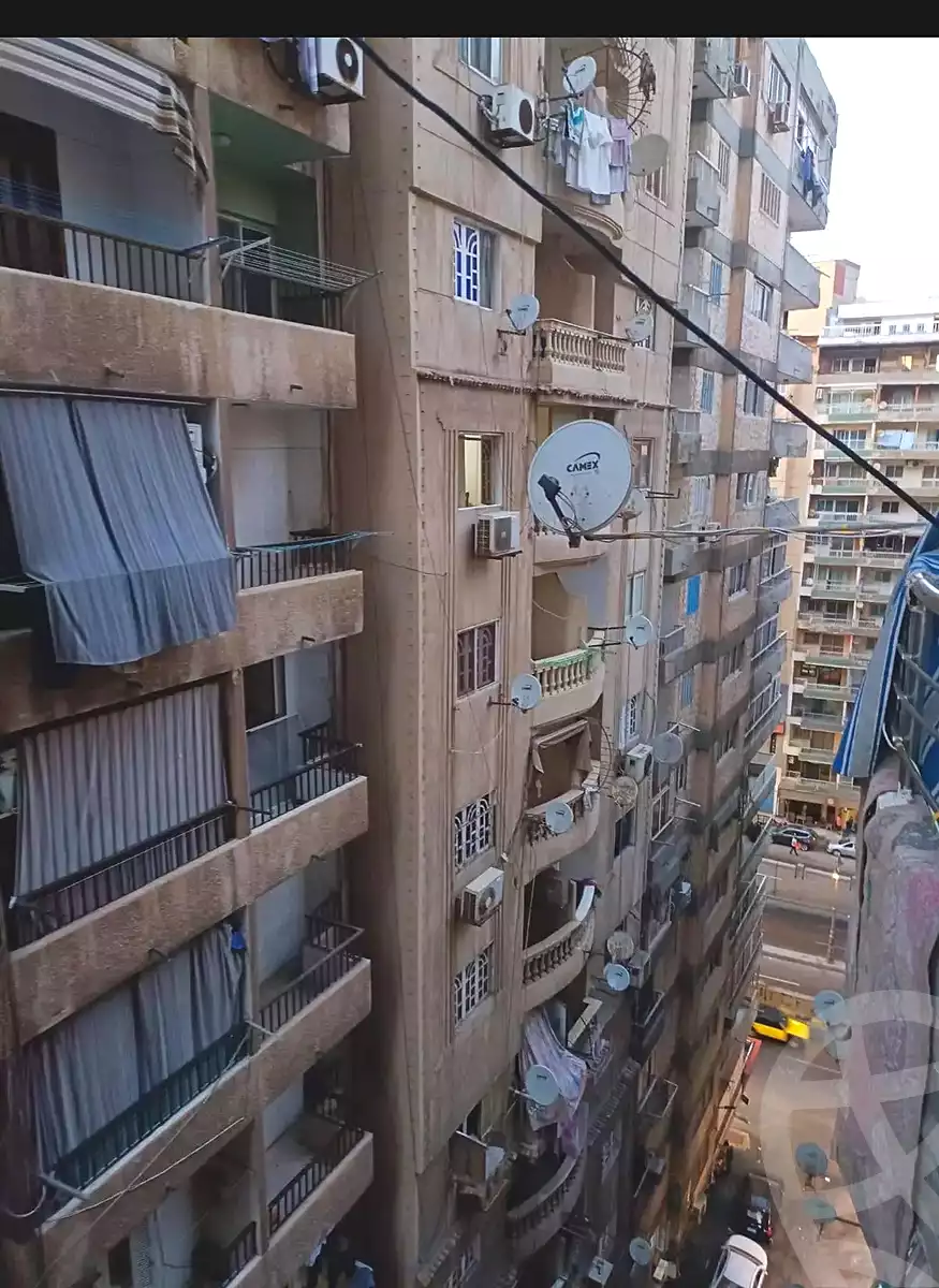 https://aqarmap.com.eg/ar/listing/7315710-for-rent-alexandria-el-asafra-shr-45