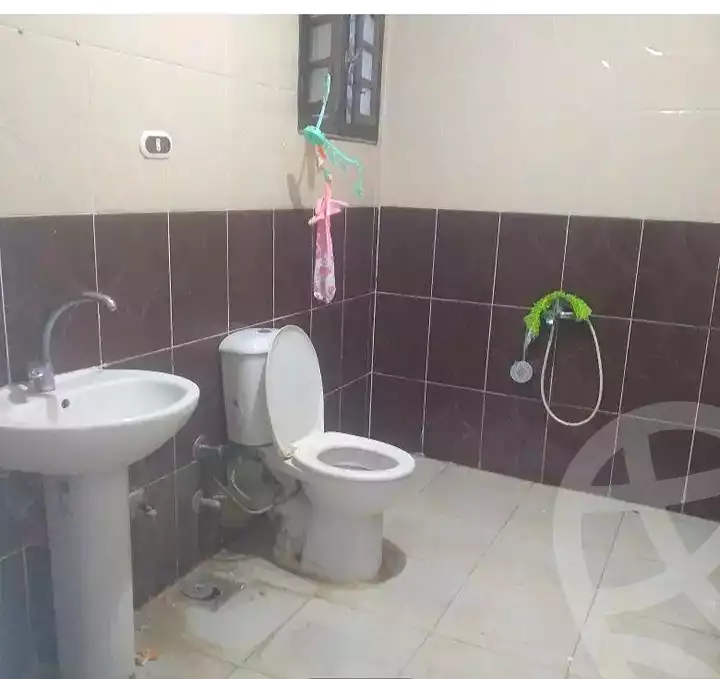 https://aqarmap.com.eg/ar/listing/7317607-for-sale-alexandria-al-agamy-el-hanouvel-radwan-st
