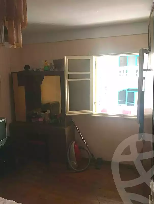 https://aqarmap.com.eg/ar/listing/7317628-for-sale-alexandria-sydy-bshr-sydy-bshr-bhry-shr-khld-bn-lwlyd