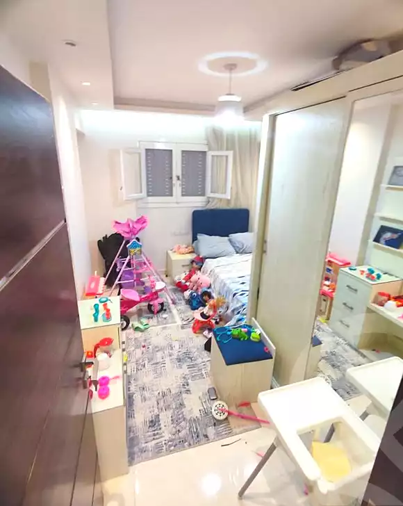 https://aqarmap.com.eg/ar/listing/7317649-for-sale-alexandria-sydy-bshr-sydy-bshr-qbly