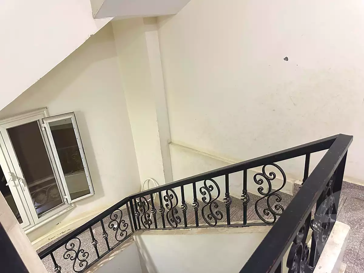 https://aqarmap.com.eg/en/listing/7317806-for-sale-cairo-new-cairo-compounds-kmbwnd-ldf-lwtny