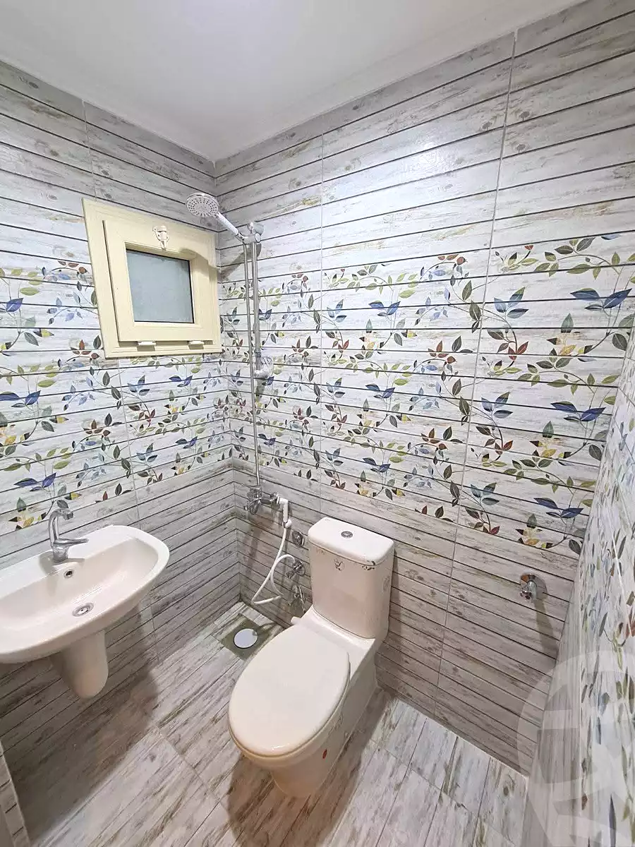 https://aqarmap.com.eg/en/listing/7318114-for-rent-alexandria-el-montazah-compounds-in-el-montazah-royal-plaza-compound-al-halawany