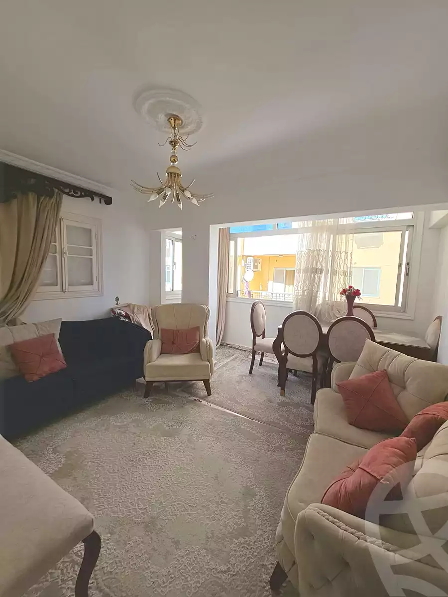 https://aqarmap.com.eg/ar/listing/7318320-for-sale-alexandria-miami-shr-jml-bd-lnsr