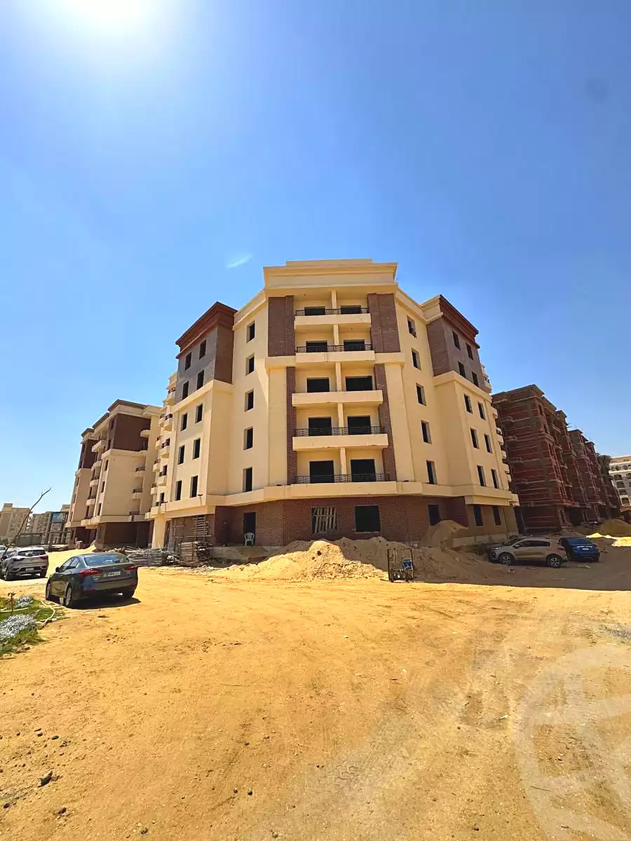 https://aqarmap.com.eg/en/listing/7318338-for-sale-cairo-new-cairo-compounds-century-city-compound-vintage-development