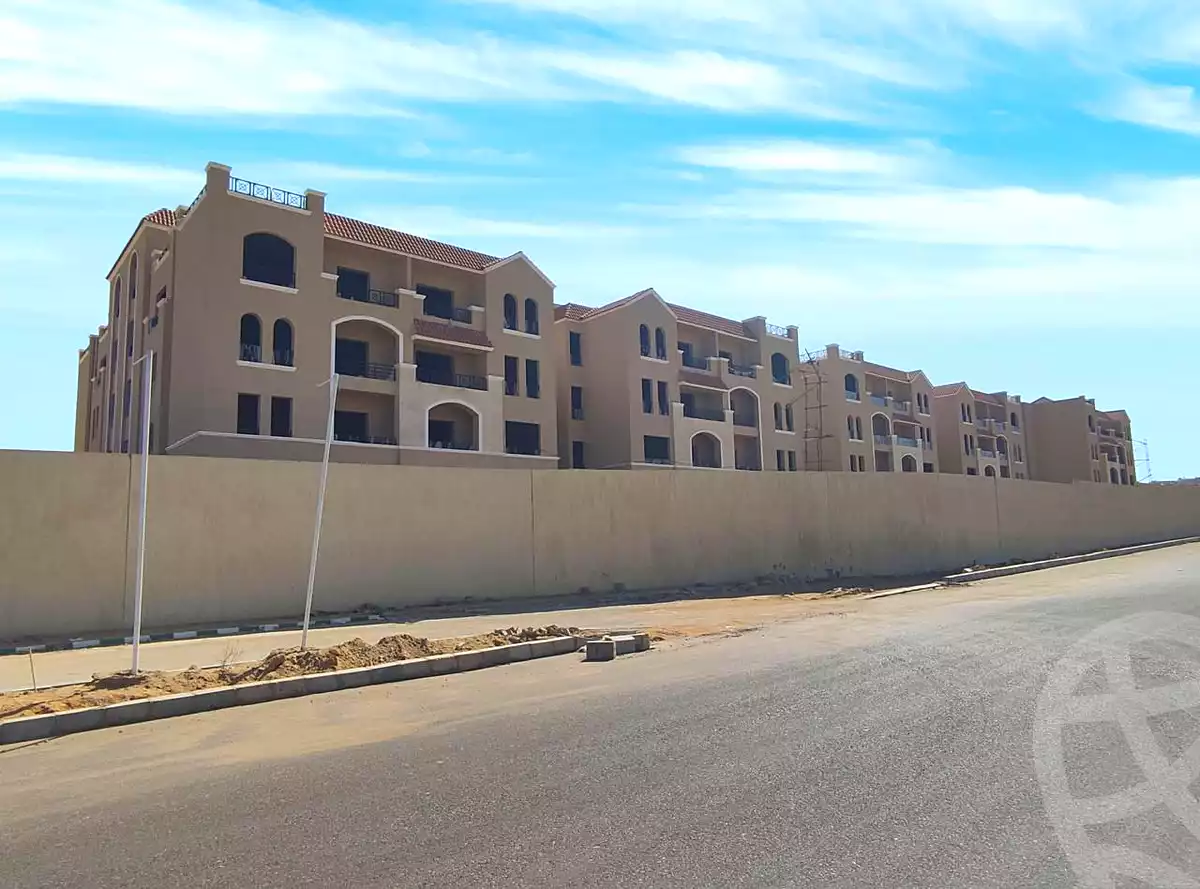 https://aqarmap.com.eg/en/listing/7318371-for-sale-cairo-el-shorouk-compounds-maadi-view