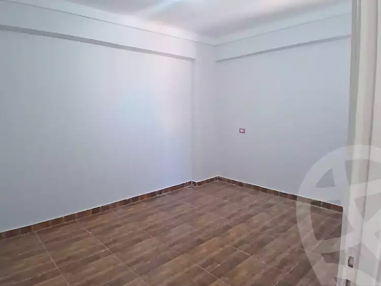 https://aqarmap.com.eg/ar/listing/7318399-for-sale-alexandria-lsywf-el-falki