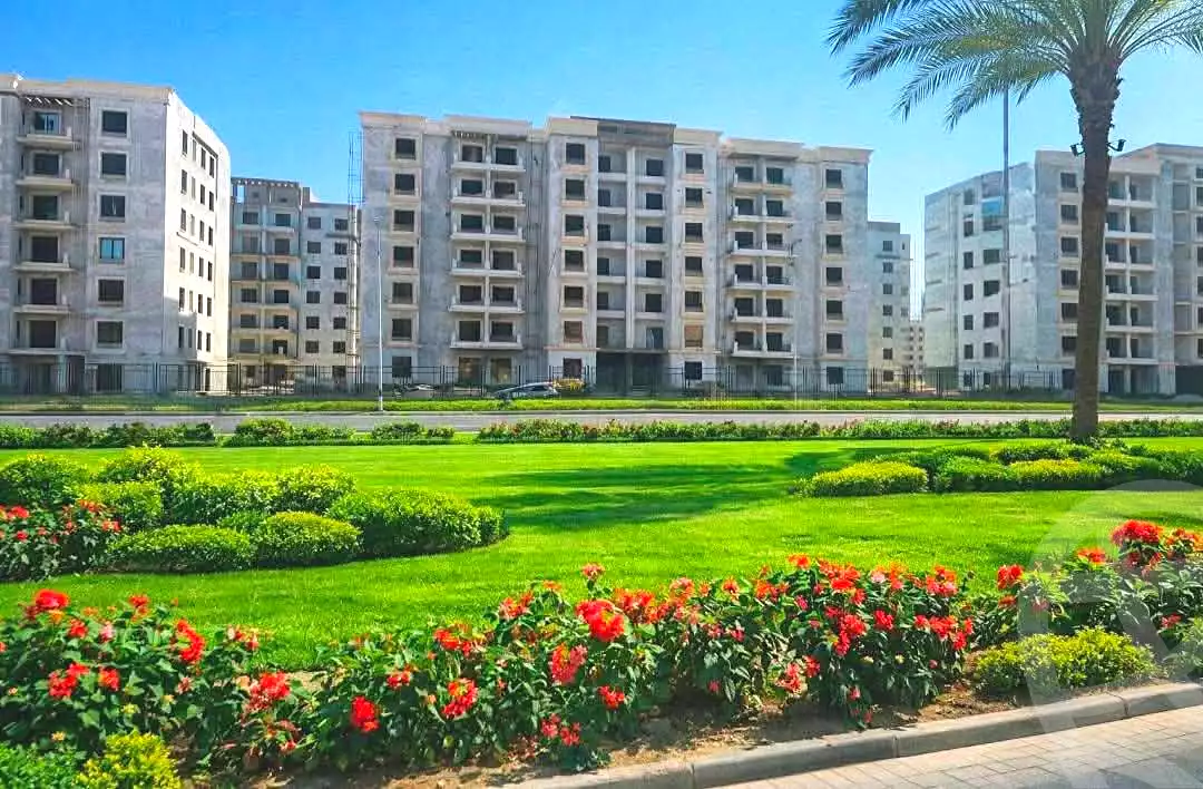 https://aqarmap.com.eg/en/listing/7318422-for-sale-cairo-new-cairo-compounds-mayan-compound-stm