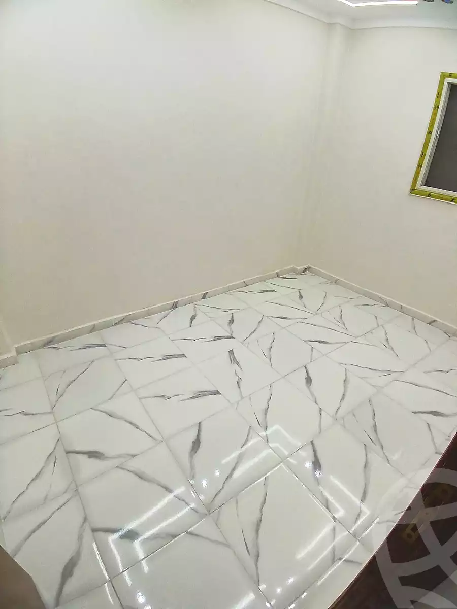 https://aqarmap.com.eg/ar/listing/7318438-for-sale-alexandria-sydy-bshr-sydy-bshr-bhry-gamal-abd-el-nasir-st