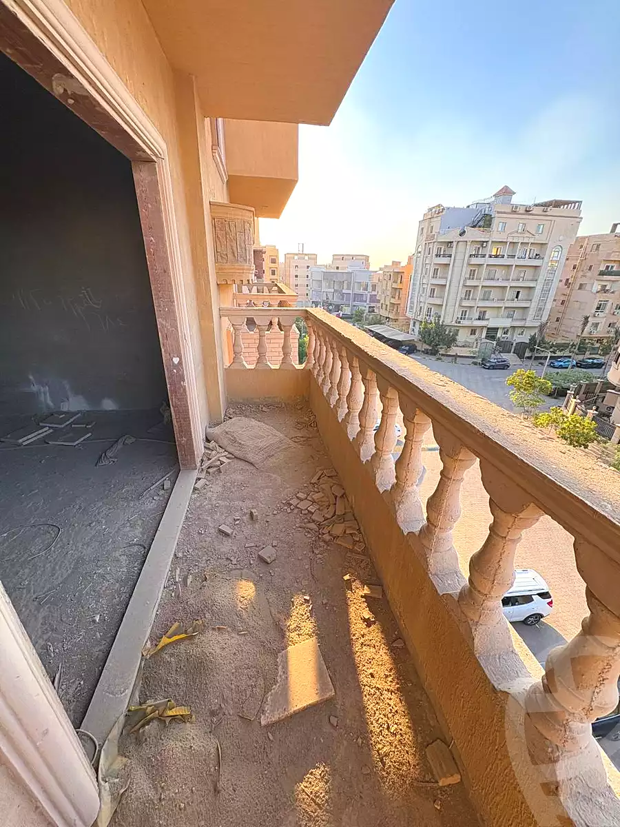 https://aqarmap.com.eg/ar/listing/7318510-for-sale-cairo-new-cairo-compounds-el-mostashareen-compound
