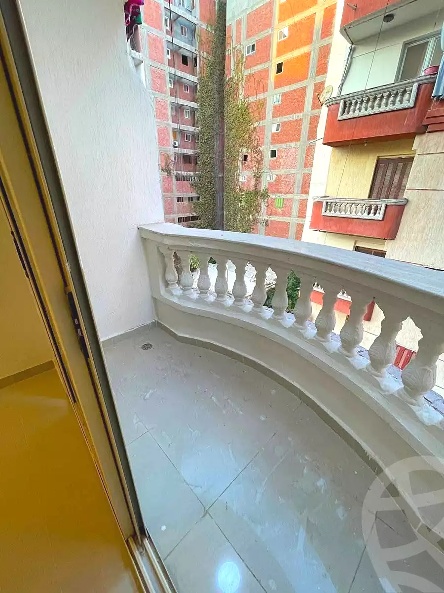 https://aqarmap.com.eg/ar/listing/7318695-for-sale-alexandria-al-agamy-lbytsh-shahr-al-assal-st