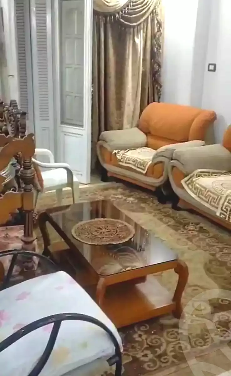 https://aqarmap.com.eg/ar/listing/7318768-for-sale-alexandria-alhadara-new-el-hadra