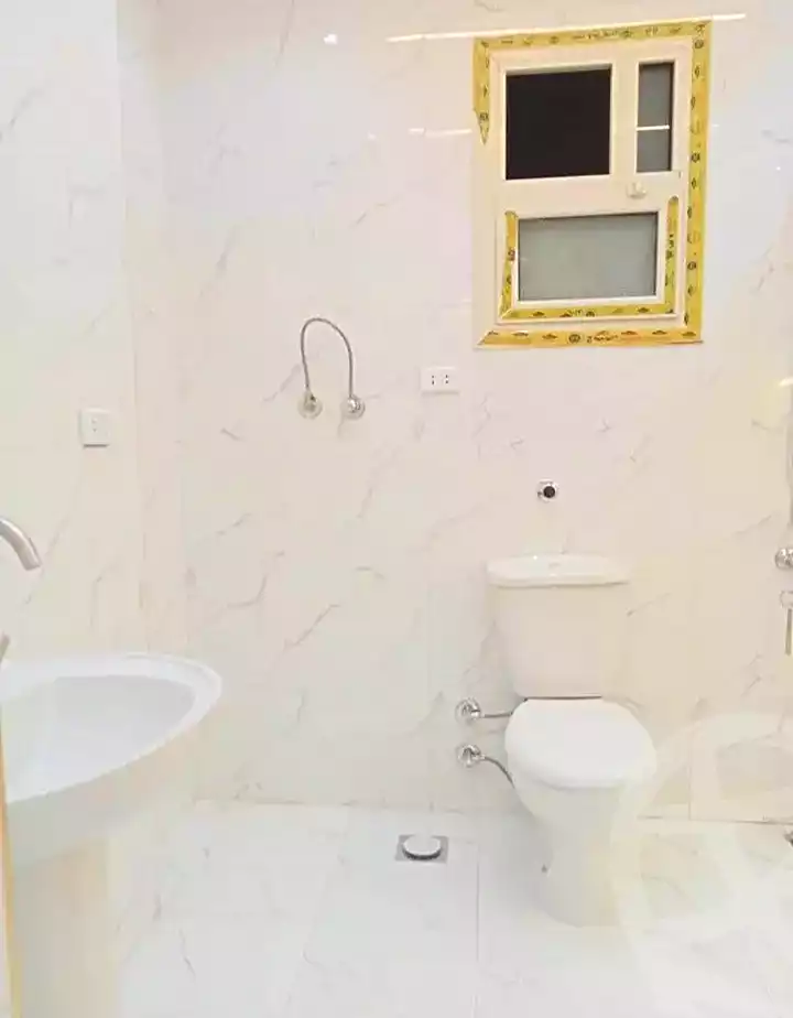 https://aqarmap.com.eg/ar/listing/7318861-for-sale-alexandria-sydy-bshr-sydy-bshr-bhry