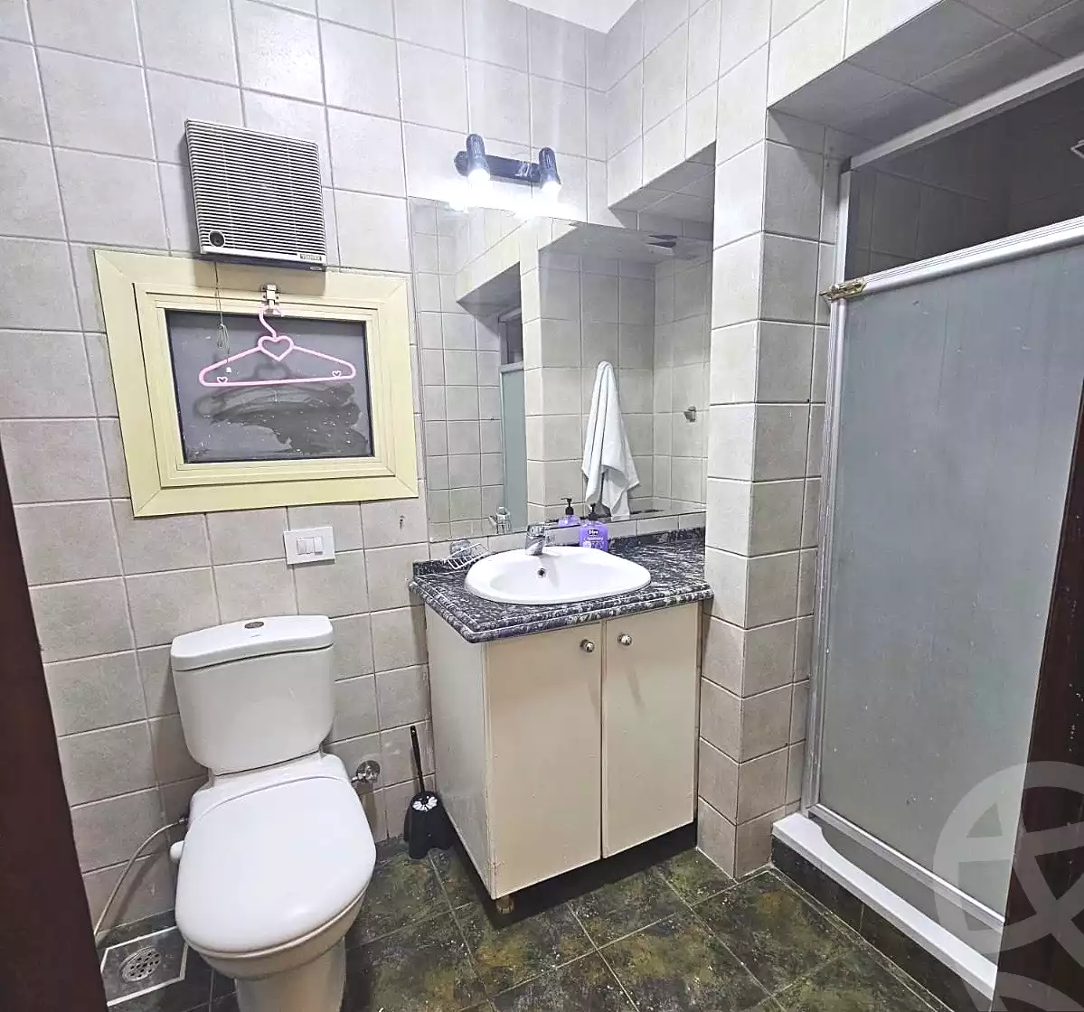 https://aqarmap.com.eg/ar/listing/7318818-for-rent-cairo-el-maadi-kornish-el-maadi-al-mashtal-st