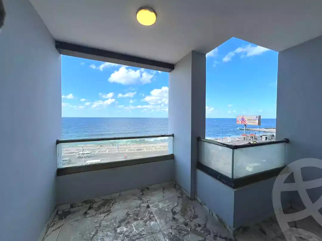 https://aqarmap.com.eg/en/listing/7319014-for-sale-alexandria-camp-cesar