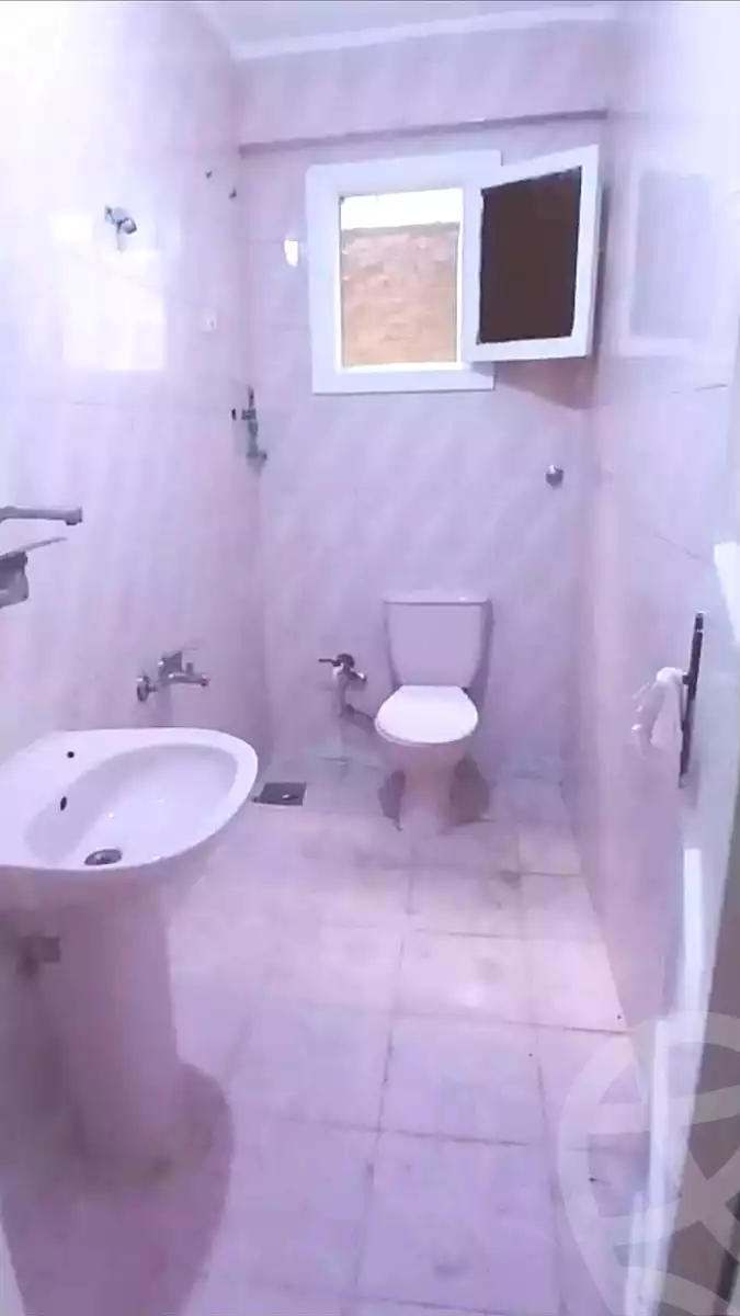 https://aqarmap.com.eg/ar/listing/7319071-for-sale-alexandria-mntq-fr-y-blskndry-el-awayed