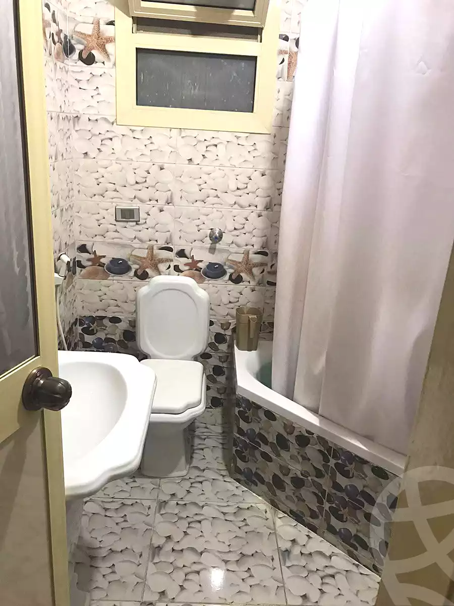 https://aqarmap.com.eg/ar/listing/7319133-for-sale-alexandria-al-agamy-lbytsh-qased-kareem-st