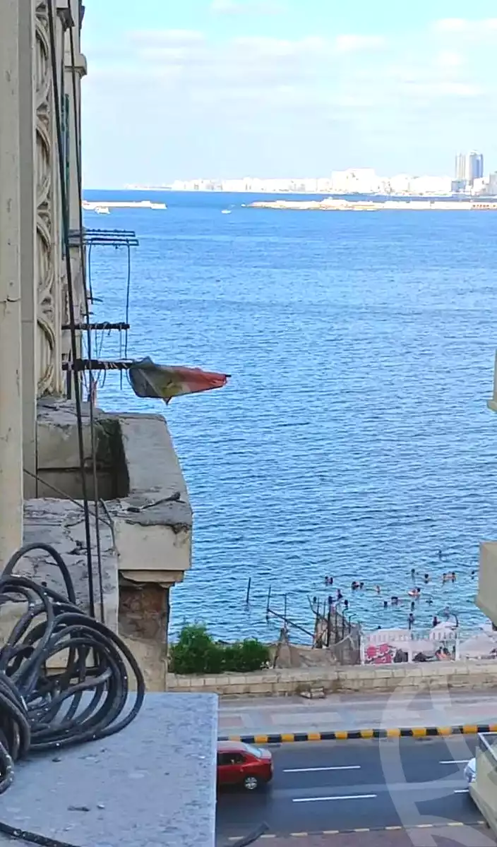 https://aqarmap.com.eg/ar/listing/7319200-for-sale-alexandria-mansheya