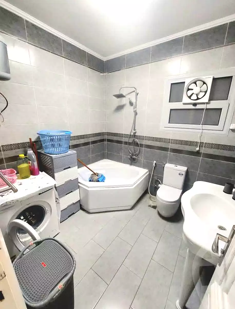 https://aqarmap.com.eg/en/listing/7319522-for-sale-alexandria-bolekly-wnjdt