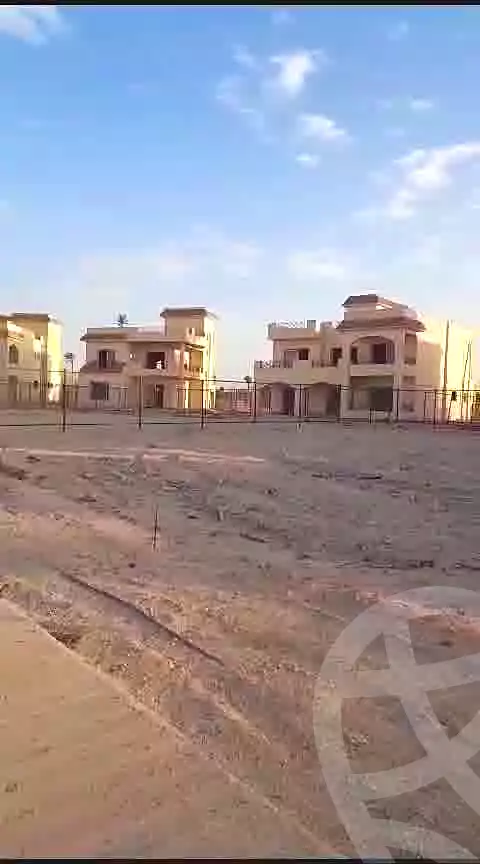 https://aqarmap.com.eg/ar/listing/7319788-for-sale-cairo-el-sheikh-zayed-city-lshykh-zyd-ljdyd-golf-el-solimanya