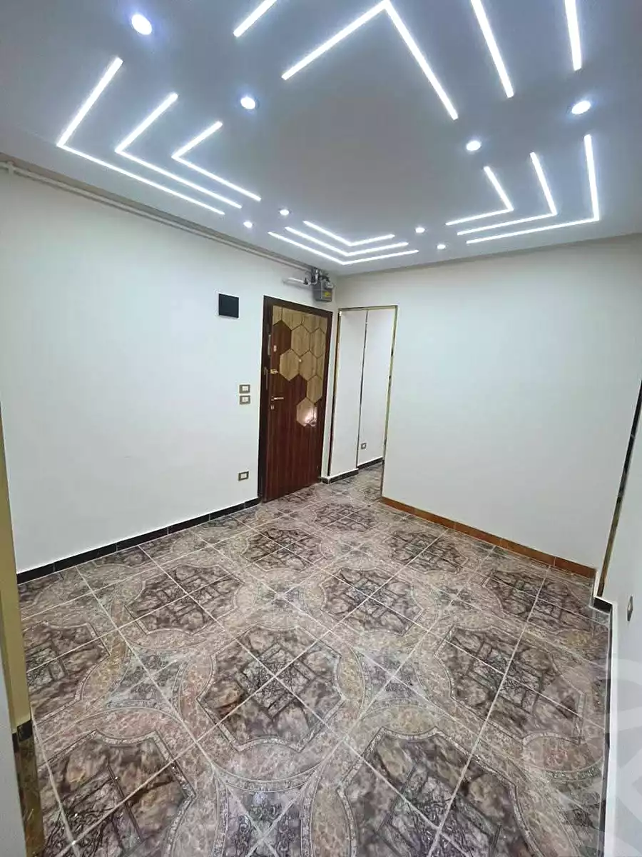 https://aqarmap.com.eg/en/listing/7320054-for-sale-alexandria-lsywf-el-falki