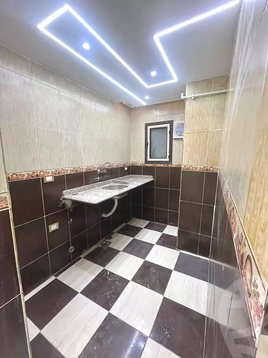 https://aqarmap.com.eg/en/listing/7320054-for-sale-alexandria-lsywf-el-falki