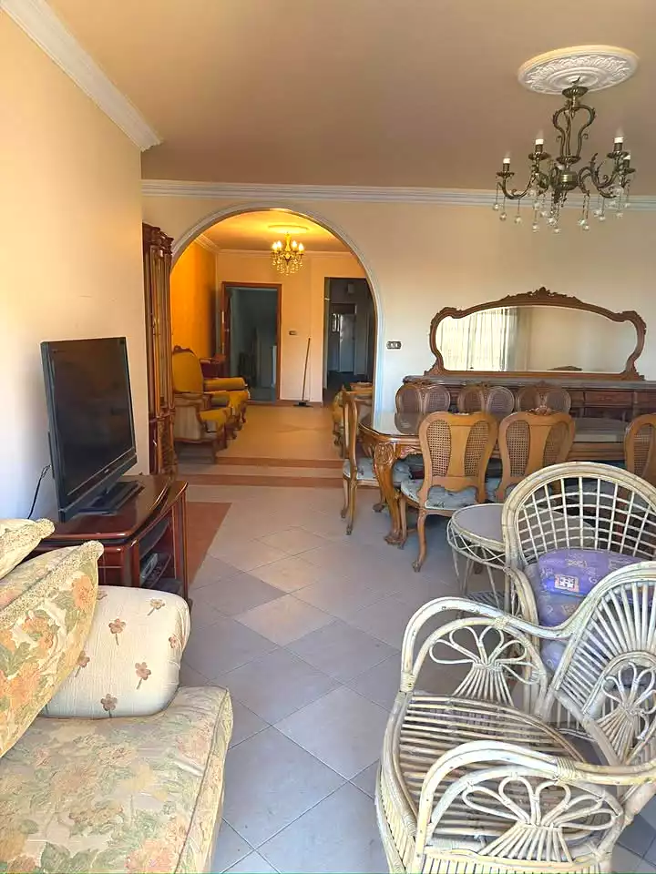 https://aqarmap.com.eg/en/listing/7320283-for-sale-alexandria-el-asafra-l-sfr-bhry