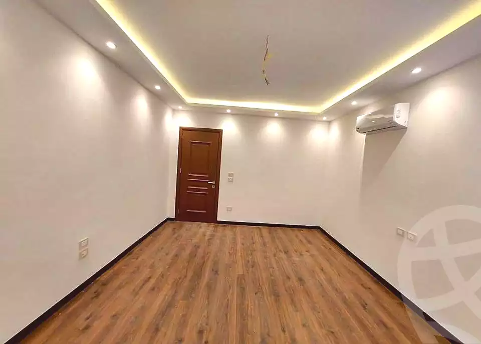 https://aqarmap.com.eg/en/listing/7320324-for-sale-cairo-new-cairo-compounds-mayan-compound-stm