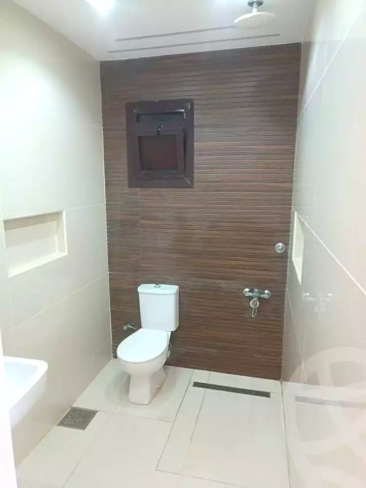 https://aqarmap.com.eg/en/listing/7320437-for-rent-alexandria-zezenia