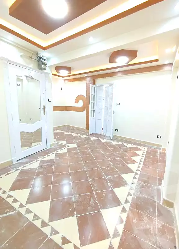 https://aqarmap.com.eg/ar/listing/7320523-for-sale-alexandria-lsywf-el-falki
