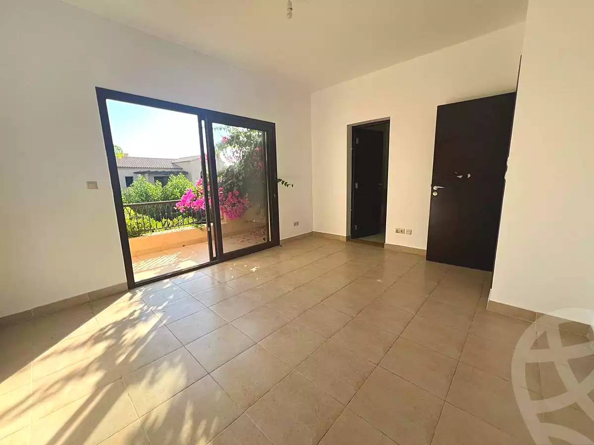 https://aqarmap.com.eg/ar/listing/7320592-for-sale-cairo-new-cairo-compounds-mivida-mivida-parcel-2