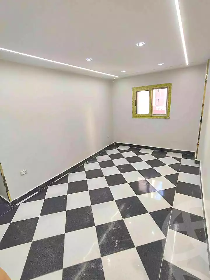 https://aqarmap.com.eg/ar/listing/7320759-for-sale-alexandria-el-asafra-shr-45