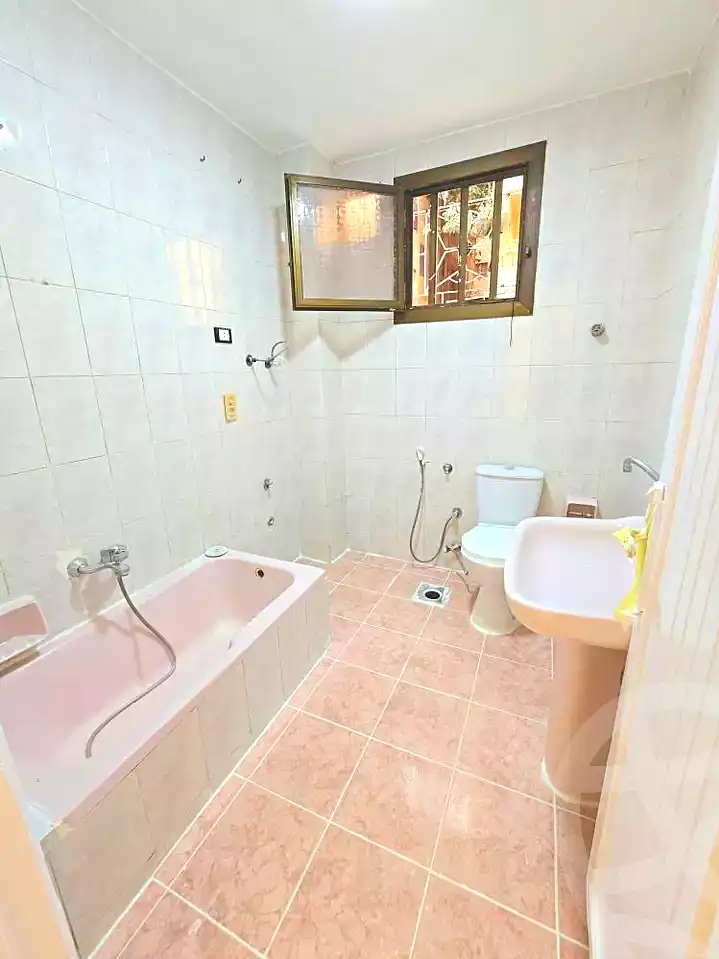 https://aqarmap.com.eg/en/listing/7320803-for-sale-alexandria-al-agamy-shataa-el-nakheel