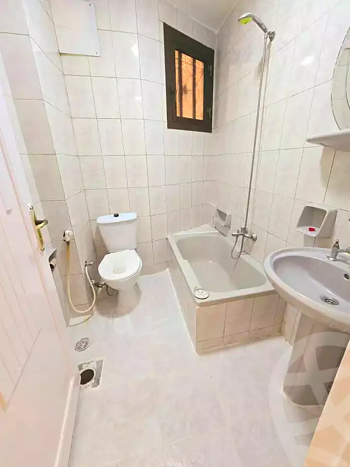 https://aqarmap.com.eg/en/listing/7320803-for-sale-alexandria-al-agamy-shataa-el-nakheel