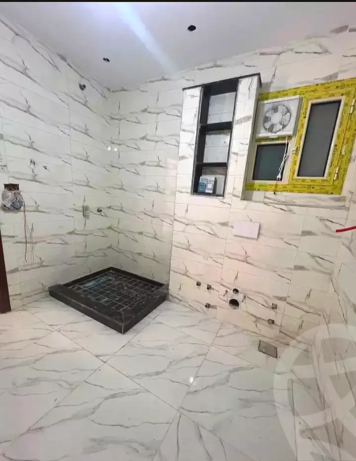 https://aqarmap.com.eg/ar/listing/7320867-for-rent-alexandria-al-agamy-lbytsh-bianchiii-street-1