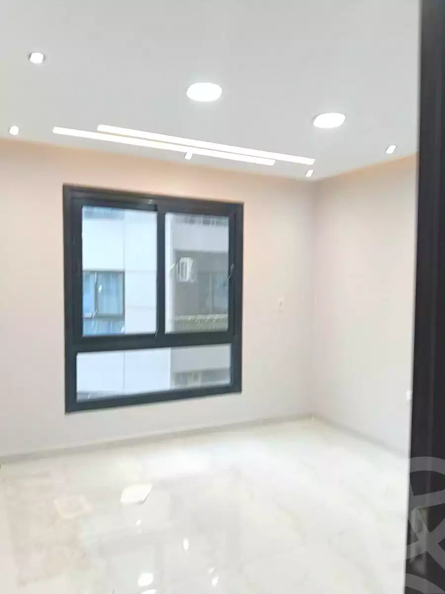 https://aqarmap.com.eg/en/listing/7320921-for-rent-cairo-el-maadi-compounds-rayhanah-plaza