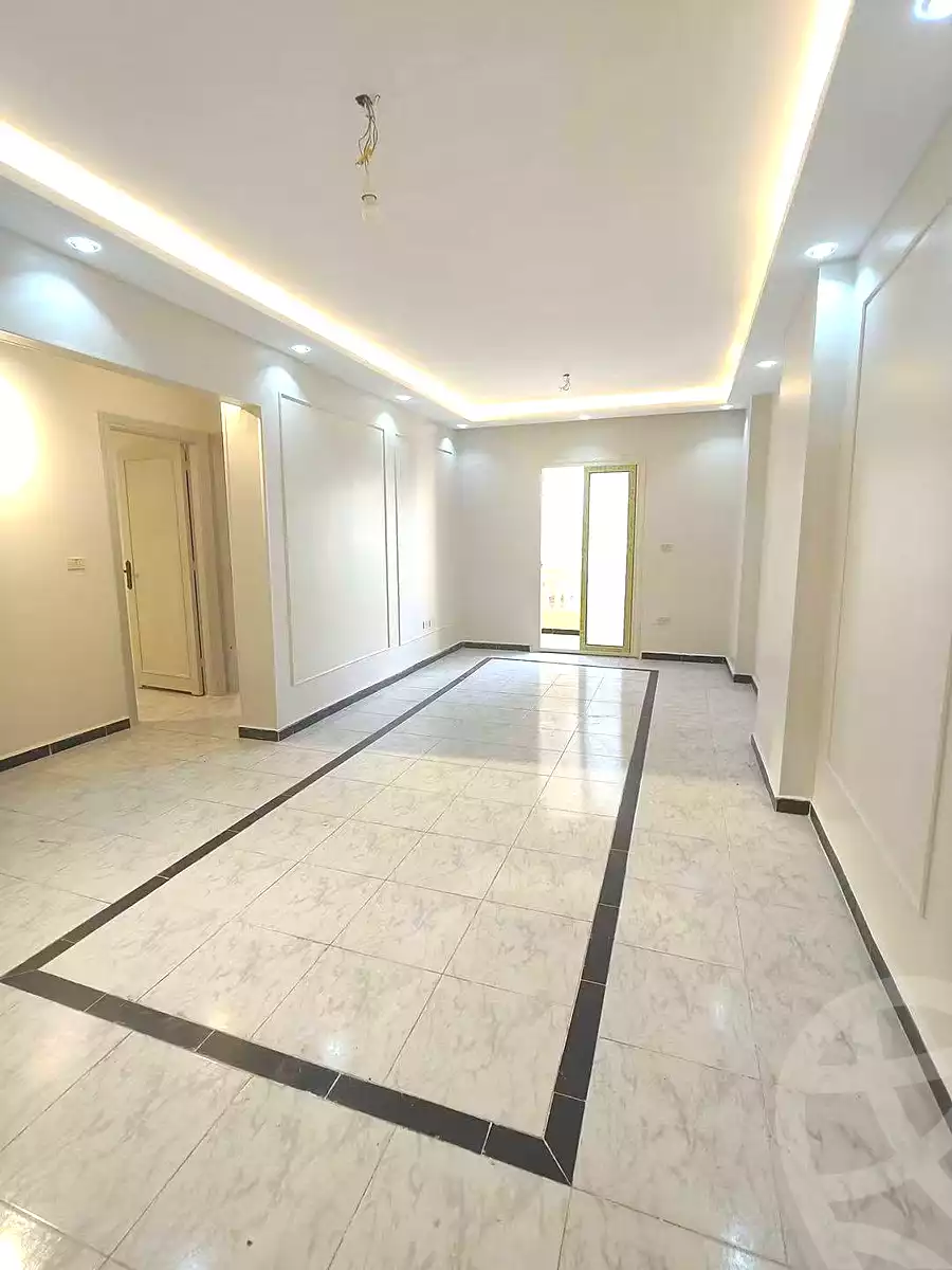 https://aqarmap.com.eg/ar/listing/7321062-for-sale-alexandria-sydy-bshr-sydy-bshr-bhry-gamal-abd-el-nasir-st