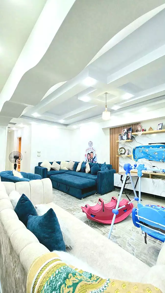 https://aqarmap.com.eg/ar/listing/7321071-for-sale-alexandria-sydy-bshr-sydy-bshr-bhry-gamal-abd-el-nasir-st