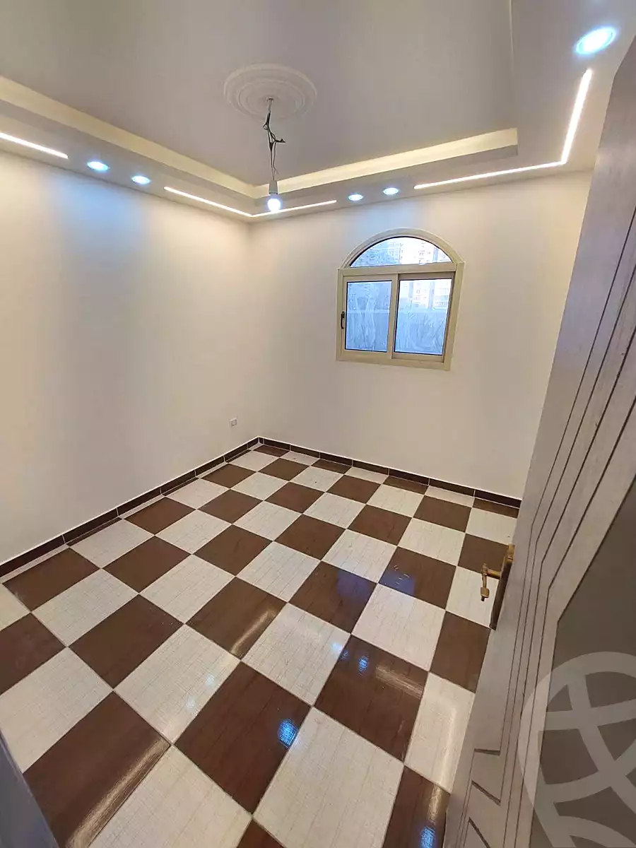 https://aqarmap.com.eg/ar/listing/7321093-for-sale-alexandria-sydy-bshr-sydy-bshr-bhry-shr-mhmwd-l-yswy