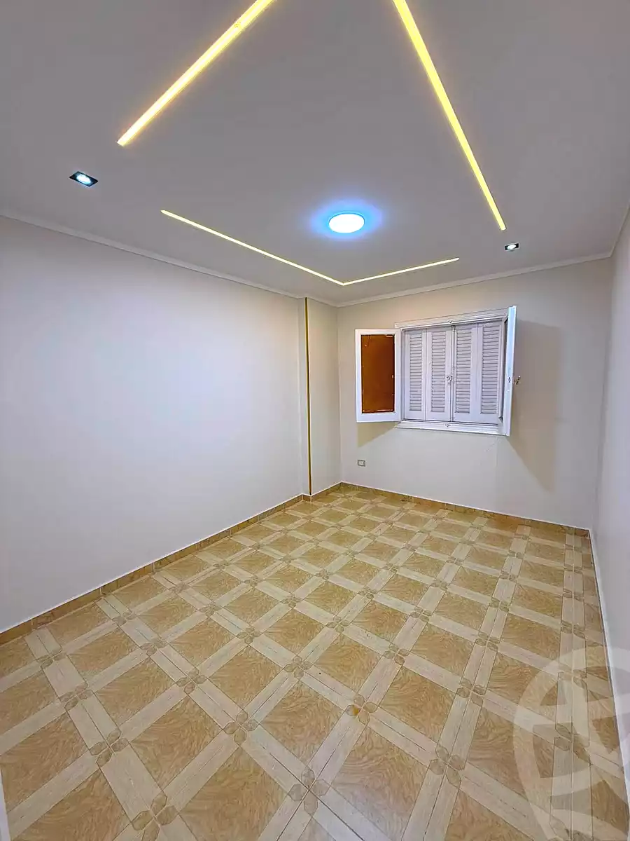 https://aqarmap.com.eg/ar/listing/7321131-for-sale-alexandria-sydy-bshr-sydy-bshr-bhry-shr-mhmwd-l-yswy
