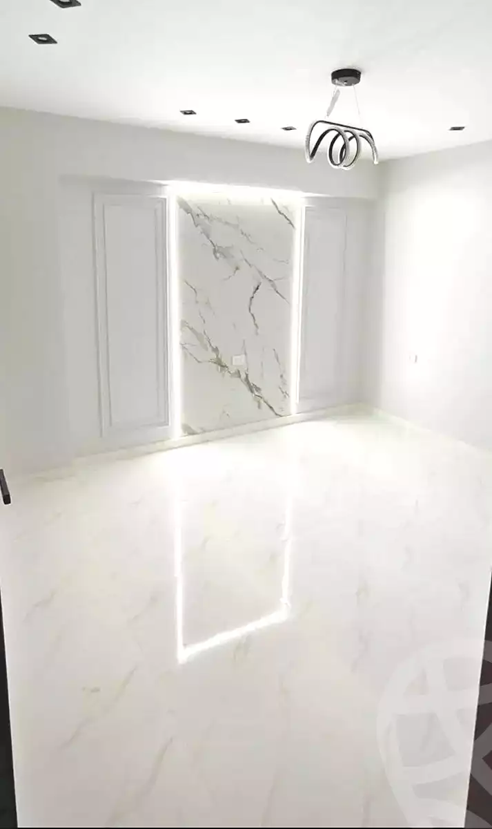 https://aqarmap.com.eg/en/listing/7321165-for-sale-alexandria-al-agamy-el-hanouvel-kasr-al-quiri-st-1