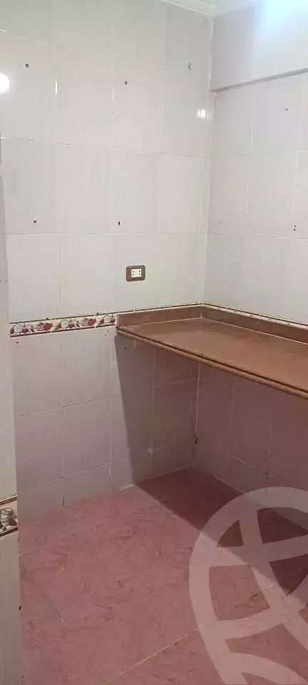 https://aqarmap.com.eg/ar/listing/7321229-for-sale-alexandria-sydy-bshr-sydy-bshr-bhry-gamal-abd-el-nasir-st