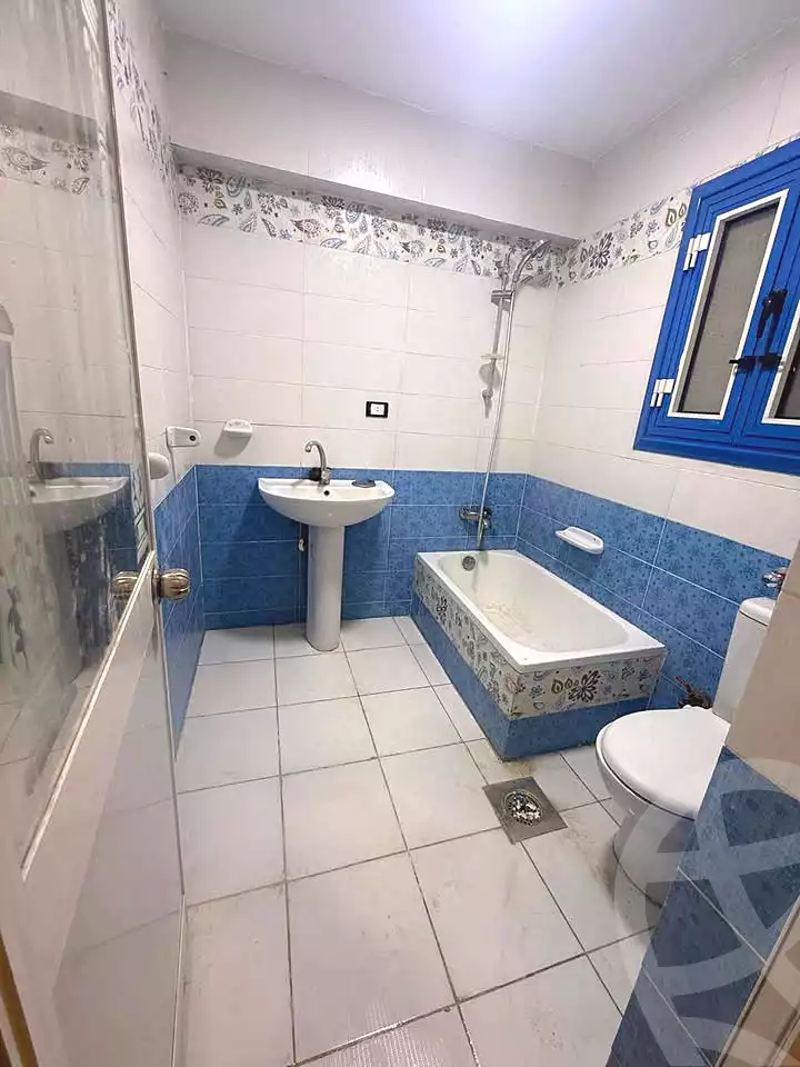 https://aqarmap.com.eg/en/listing/7321247-for-sale-alexandria-sydy-bshr-sydy-bshr-bhry-street-16