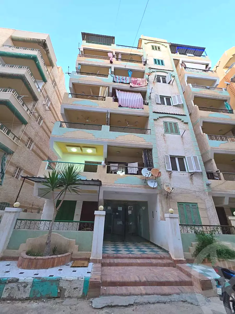 https://aqarmap.com.eg/en/listing/7321189-for-sale-alexandria-al-agamy-shataa-el-nakheel